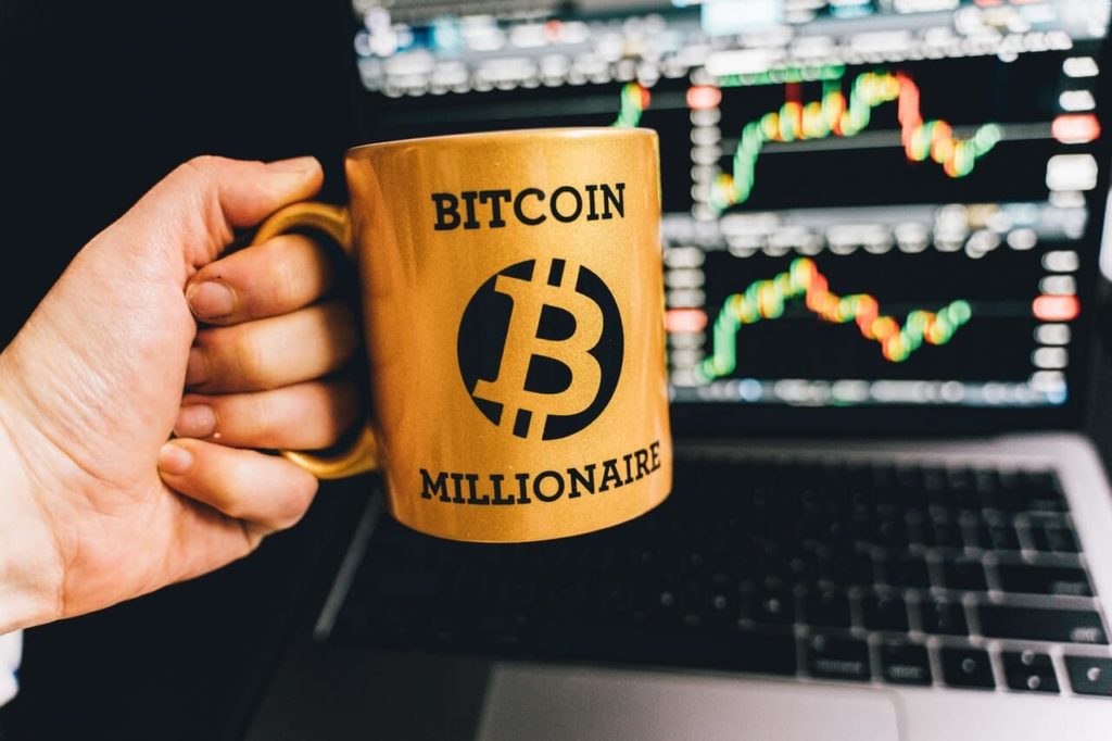 milionar bitcoin londra)